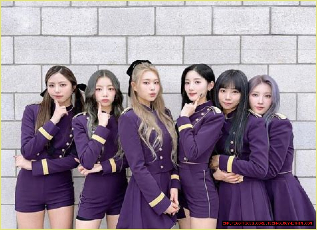 Purple Kiss (Band) - Members profile, Facts, Wiki, Achievements, Net worth 2024 (updated)